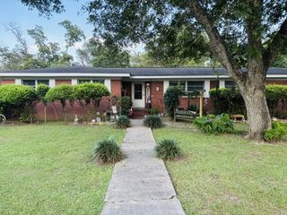 606 5th Avenue, Ashford, AL 36312