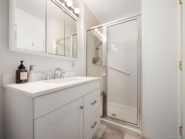 2 Windsor Circle, New City, NY 10956