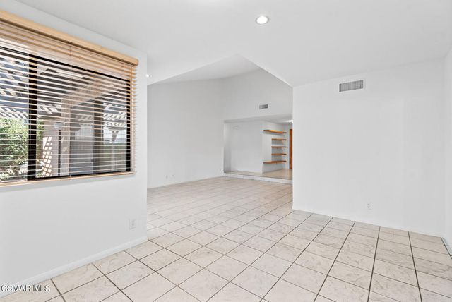 217 Deerwalk Place, Newbury Park, CA 91320