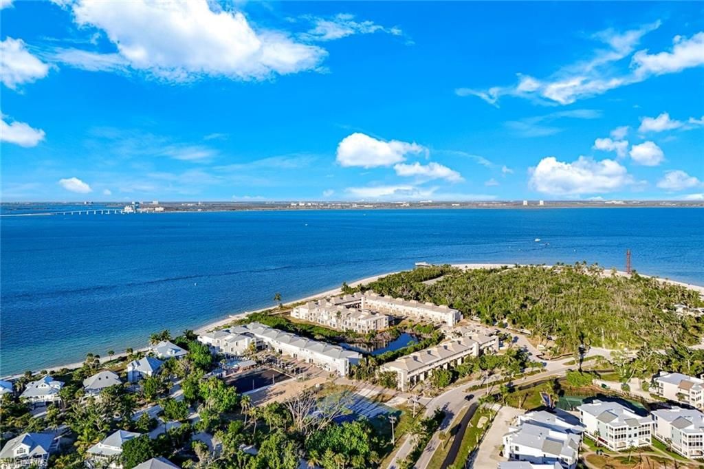 200 Periwinkle WAY 214, SANIBEL, FL 33957 — exterior
