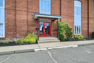 6 Open Square Way, Holyoke, MA 01040