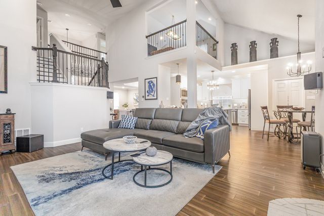 544 Saddle Head Drive, Desoto, TX 75115