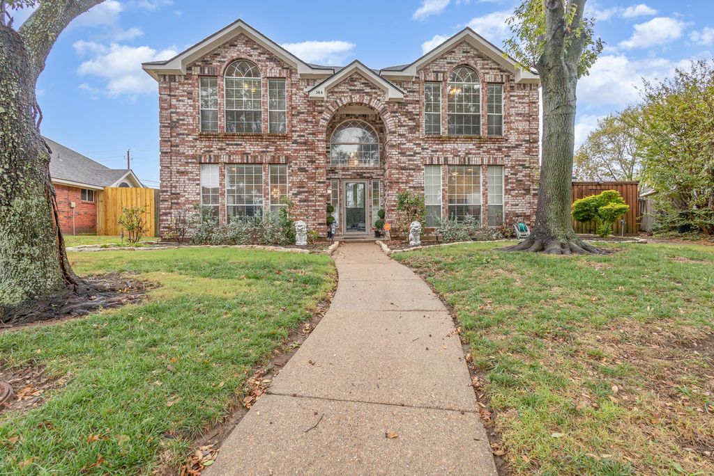 544 Saddle Head Drive, Desoto, TX 75115