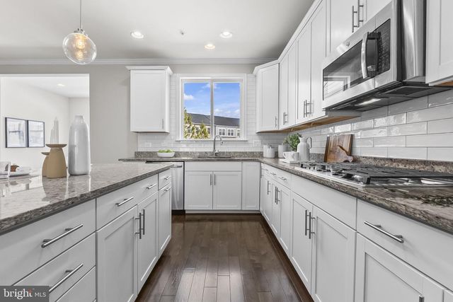 606 QUARTERPATH WAY, Glen Burnie, MD 21060