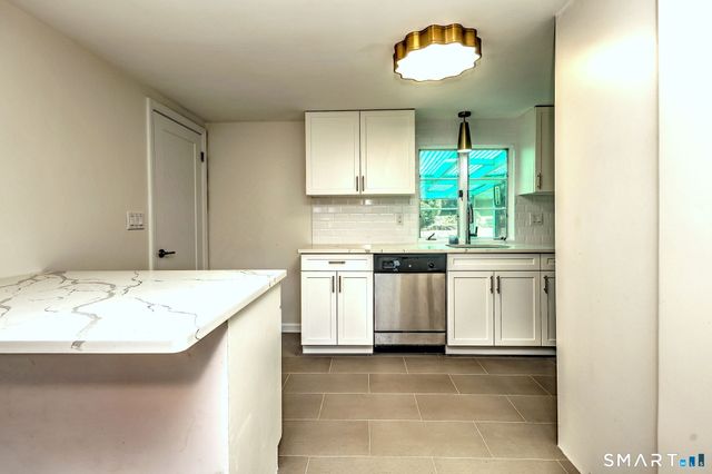 38 Eagle Road, Norwalk, CT 06850