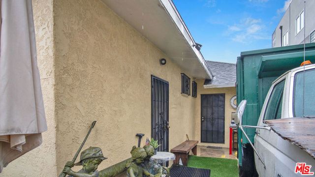 644 N Serrano Avenue, Los Angeles, CA 90004