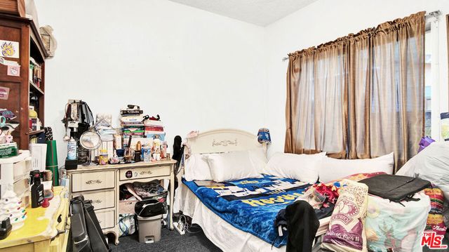 644 N Serrano Avenue, Los Angeles, CA 90004
