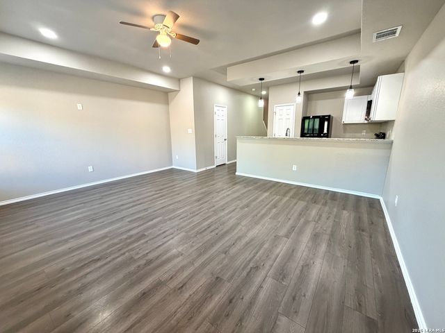 7109 Georgeann Dr Unit 101, San Antonio, TX 78239