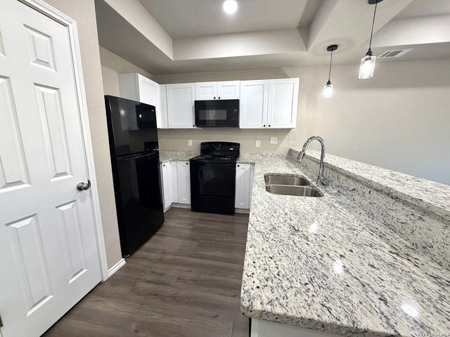 7109 Georgeann Dr Unit 101, San Antonio, TX 78239