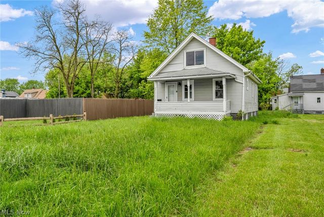 1714 Long Avenue, Lorain, OH 44052