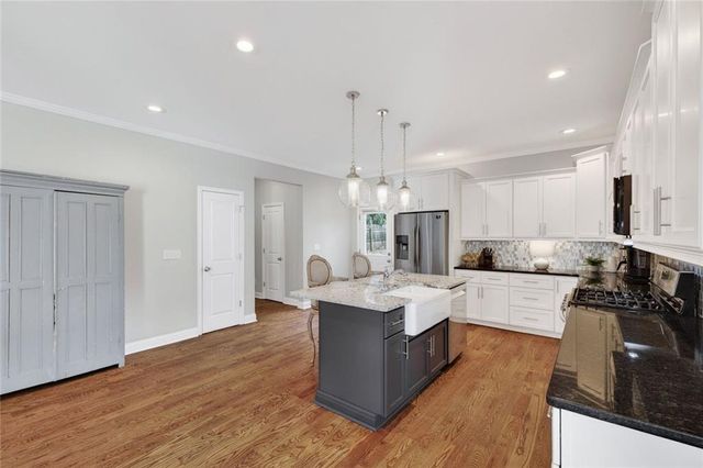 208 Mellrich NE Avenue, Atlanta, GA 30317