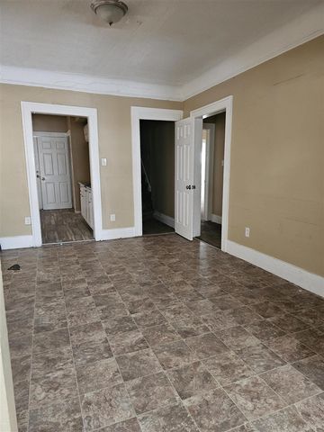 2979 Glendale Street, Detroit, MI 48238