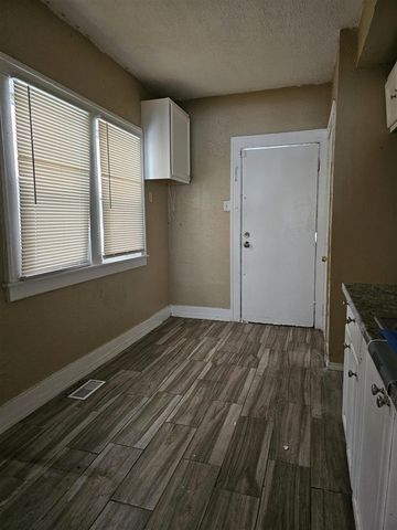 2979 Glendale Street, Detroit, MI 48238