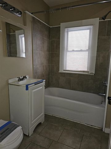 2979 Glendale Street, Detroit, MI 48238