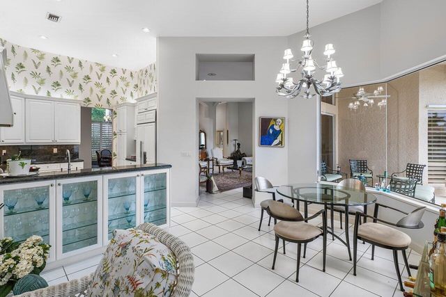 3 Bermuda Lake Drive, Palm Beach Gardens, FL 33418