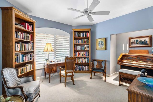 3 Bermuda Lake Drive, Palm Beach Gardens, FL 33418