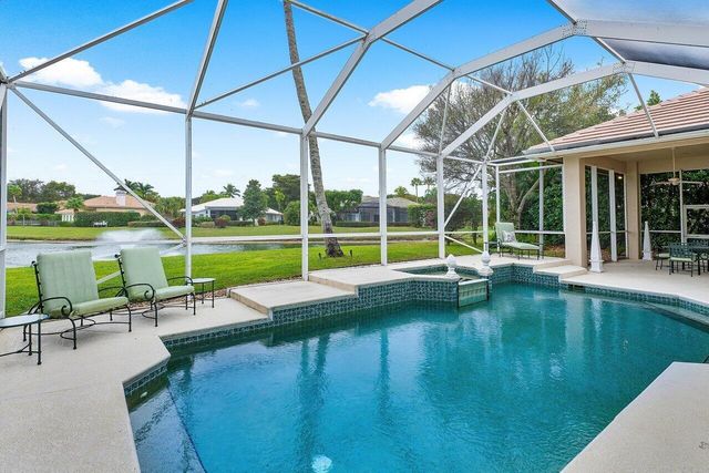 3 Bermuda Lake Drive, Palm Beach Gardens, FL 33418