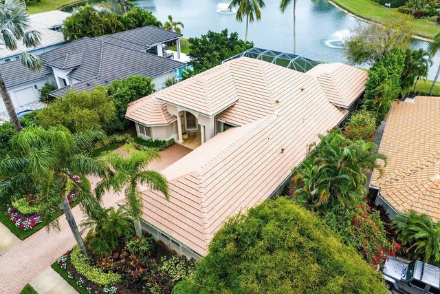 3 Bermuda Lake Drive, Palm Beach Gardens, FL 33418
