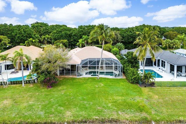 3 Bermuda Lake Drive, Palm Beach Gardens, FL 33418
