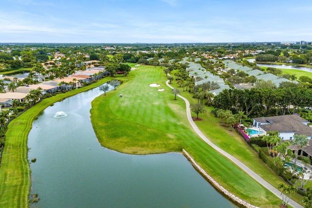 3 Bermuda Lake Drive, Palm Beach Gardens, FL 33418