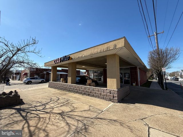 500 CHURCH LN, Lansdowne, PA 19050