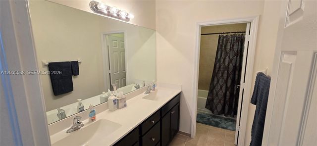 525 SE 34th Ter, Homestead, FL 33033