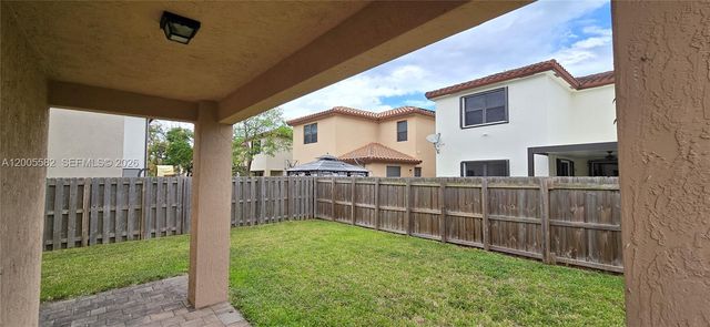 525 SE 34th Ter, Homestead, FL 33033