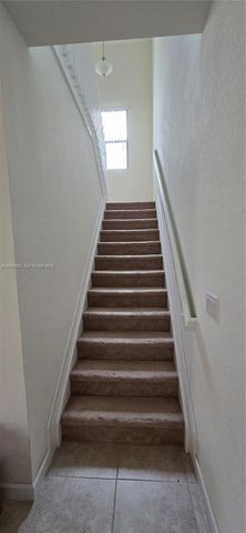 525 SE 34th Ter, Homestead, FL 33033