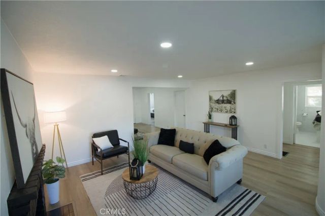 3528 Russell Street, Riverside, CA 92501