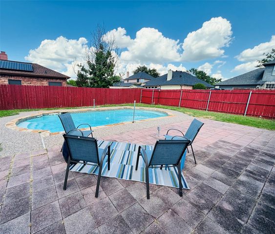 2516 Creek Crossing Road, Mesquite, TX 75181
