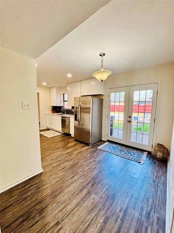 2516 Creek Crossing Road, Mesquite, TX 75181