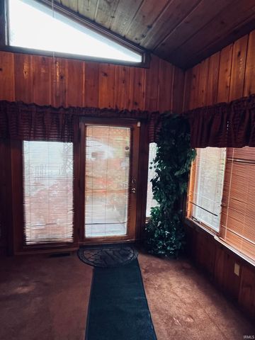 2618 Lincoln Way West Avenue, South Bend, IN 46628