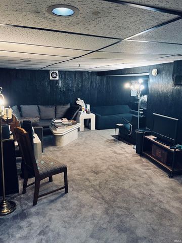 2618 Lincoln Way West Avenue, South Bend, IN 46628