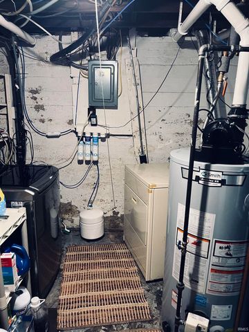 2618 Lincoln Way West Avenue, South Bend, IN 46628