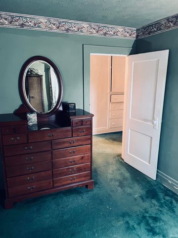 2618 Lincoln Way West Avenue, South Bend, IN 46628