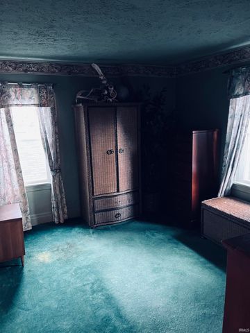 2618 Lincoln Way West Avenue, South Bend, IN 46628