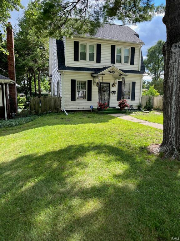 2618 Lincoln Way West Avenue, South Bend, IN 46628