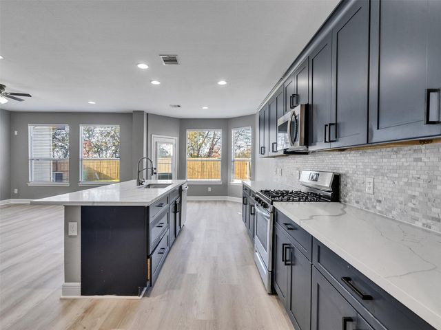 12335 Iris Hollow Way, Houston, TX 77089