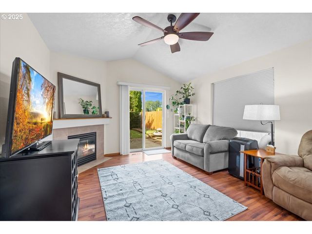 2478 S ALPINE St, Cornelius, OR 97113