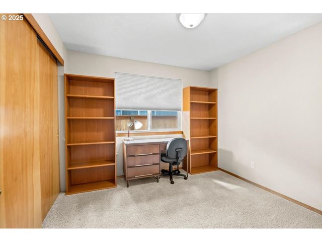2478 S ALPINE St, Cornelius, OR 97113