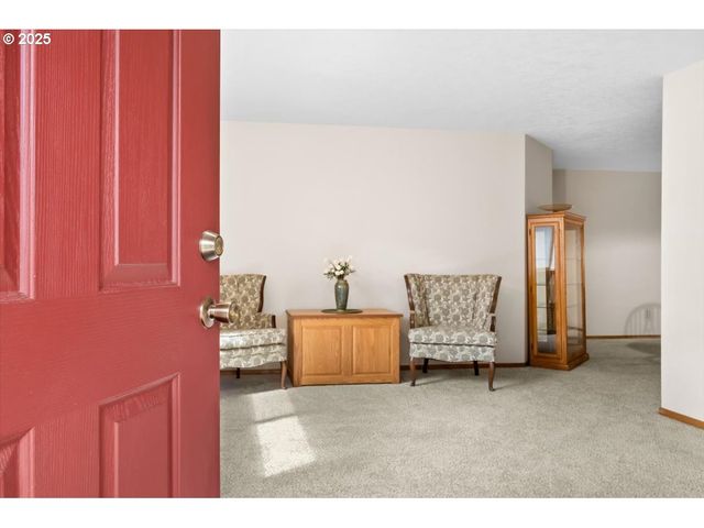 2478 S ALPINE St, Cornelius, OR 97113