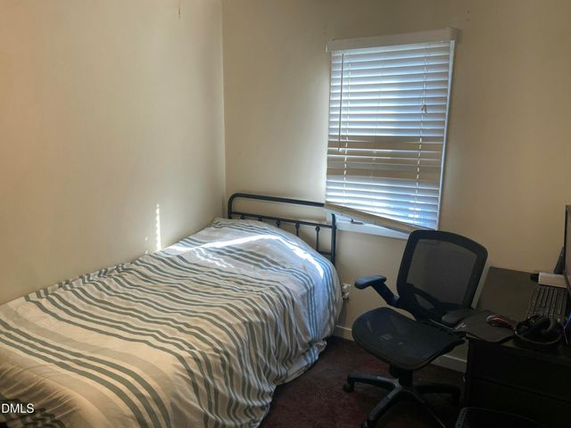 712 Martin Luther King Junior Boulevard H-2, Chapel Hill, NC 27514