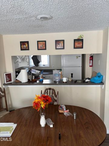 712 Martin Luther King Junior Boulevard H-2, Chapel Hill, NC 27514