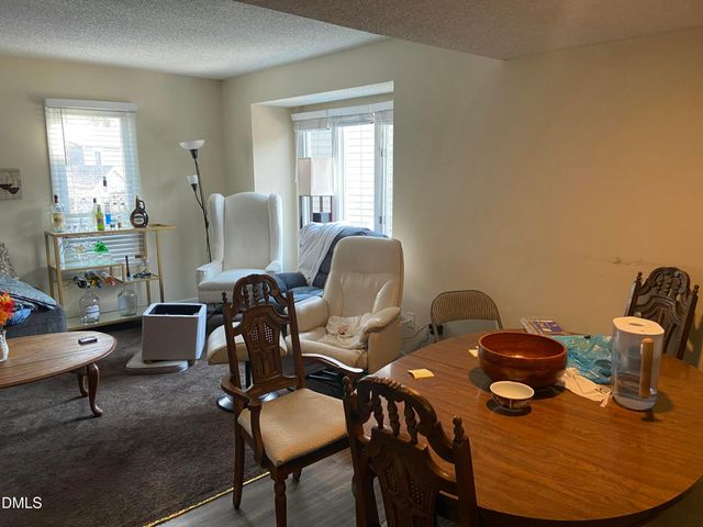 712 Martin Luther King Junior Boulevard H-2, Chapel Hill, NC 27514