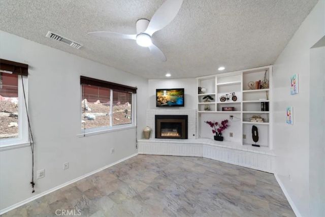 5082 Auburn, San Bernardino, CA 92407