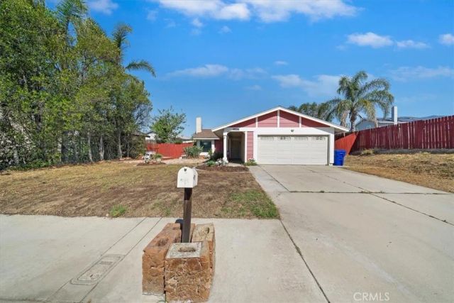5082 Auburn, San Bernardino, CA 92407