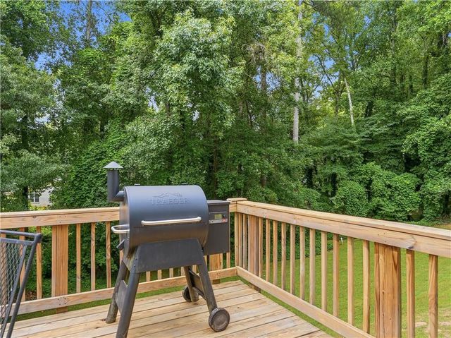 205 Shallowford Road NW, Kennesaw, GA 30144