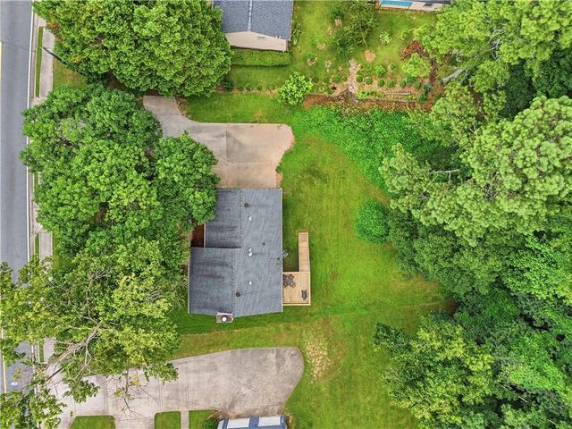 205 Shallowford Road NW, Kennesaw, GA 30144