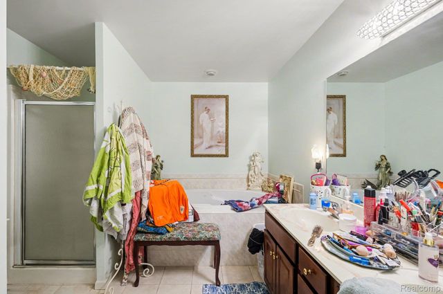 2053 Golfcrest Drive, Davison Township, MI 48423