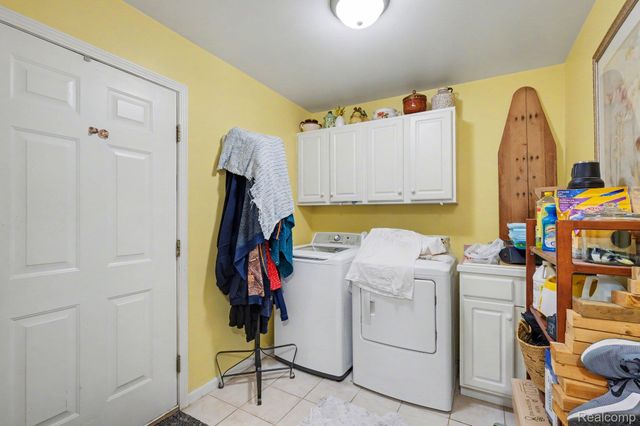 2053 Golfcrest Drive, Davison Township, MI 48423